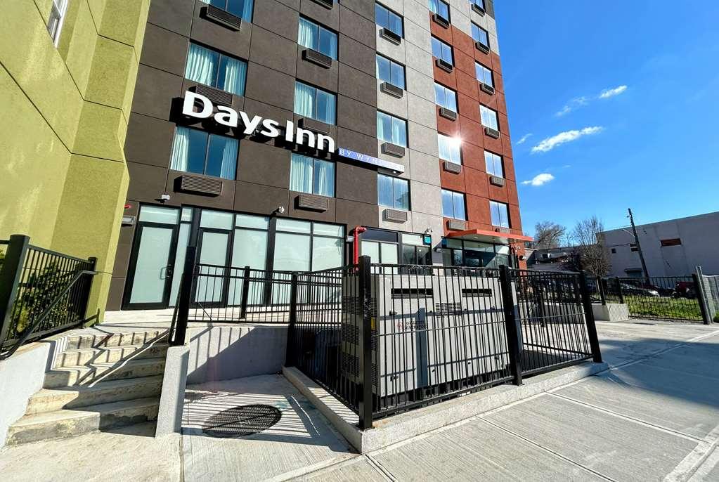 Days By Wyndham Staten Island Nova York