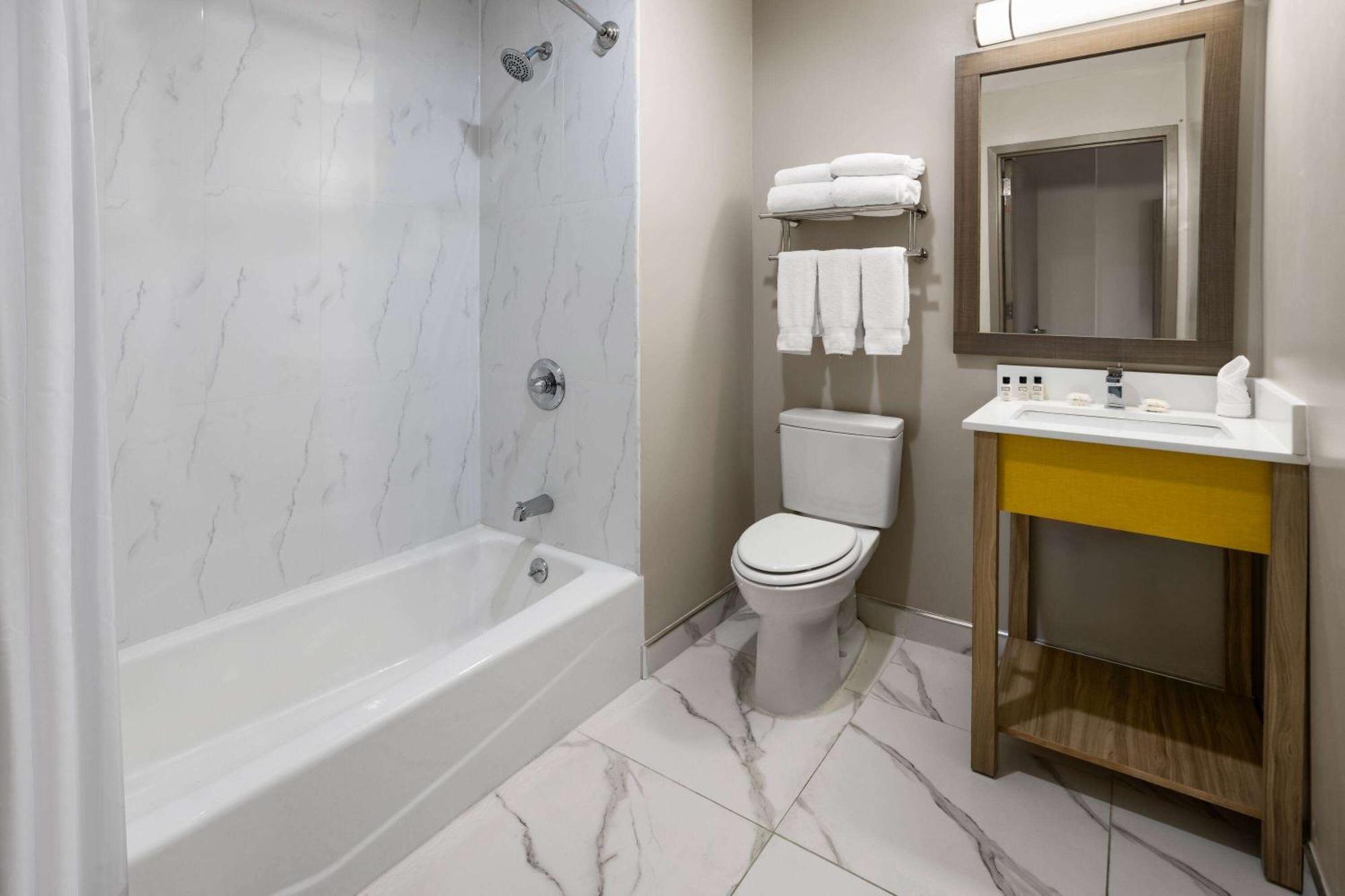 Days By Wyndham Staten Island * Nova York